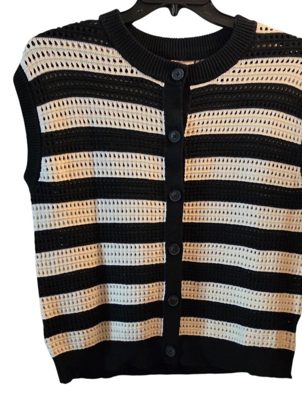 Universal Thread Pointelle Sweater Vest Size Small NWT